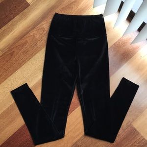 Wilfred free black velvet leggings